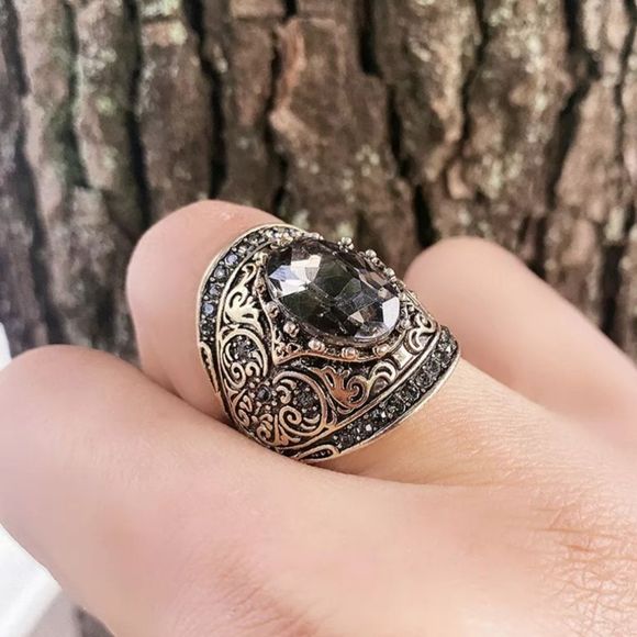 Antiqued golden bronze and large gray Swarovski crystal elements ring sz 8 new - Picture 2 of 8